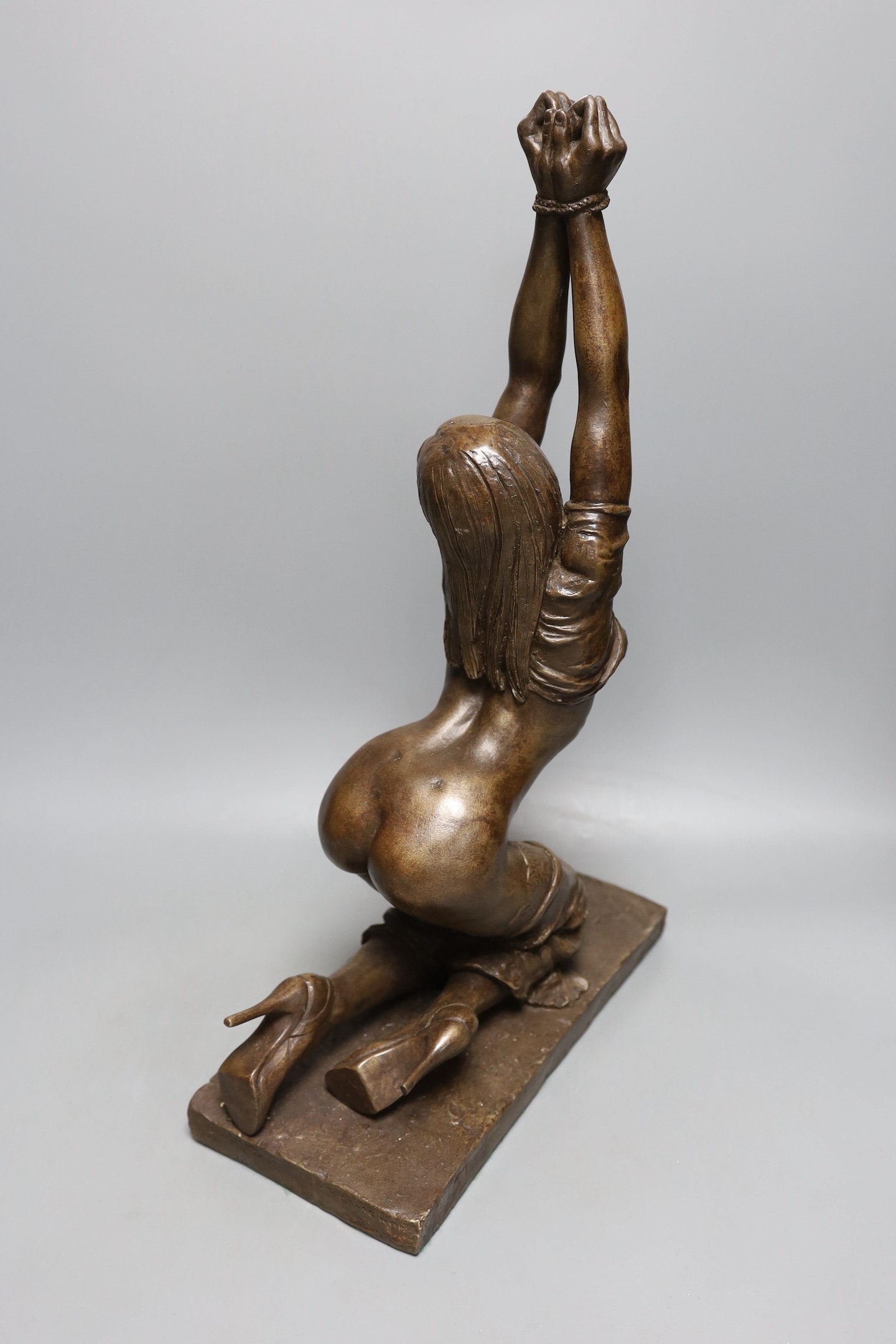 Ronald Cameron (b.1930), simulated bronze, ‘Game On’ - 49.5cm tall